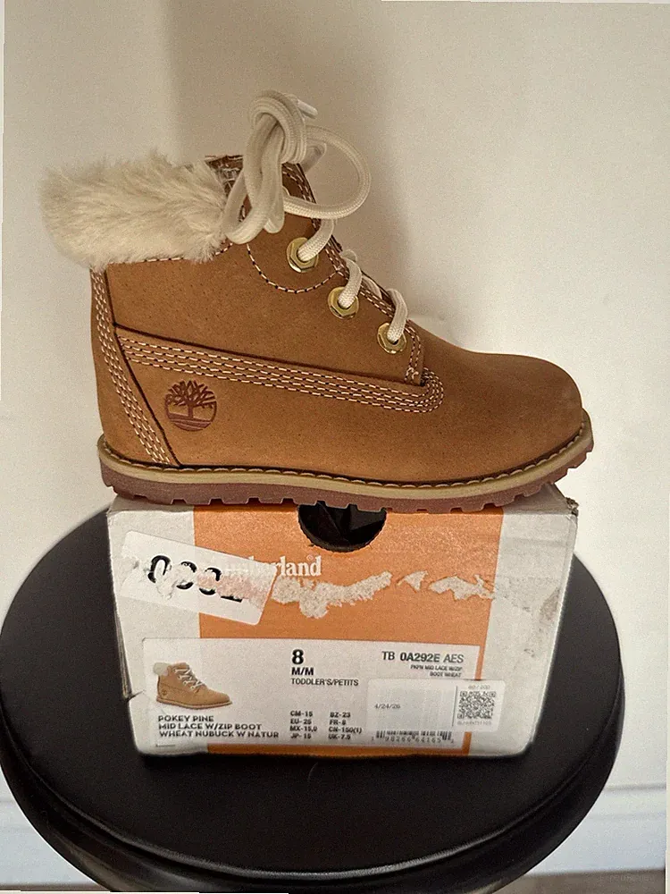 Timberland Pokey Pine Toddler Boots Size 8 Wheat Nubuck NEW w Box Faux Fur Lined